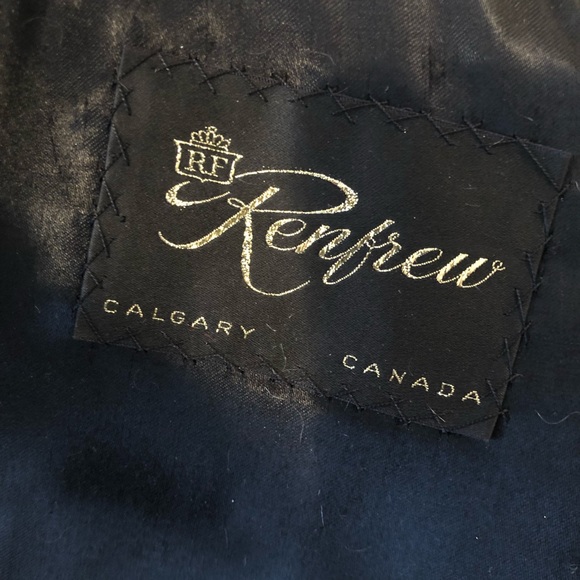 Gorgeous vintage genuine fur coat by Renfrew - Picture 10 of 10